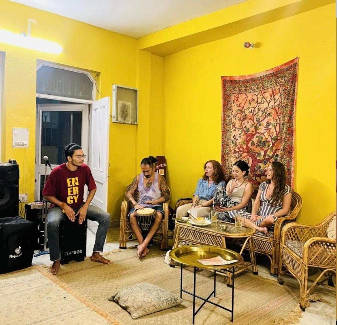 Art Bliss Hostel Rishīkesh 外观 照片
