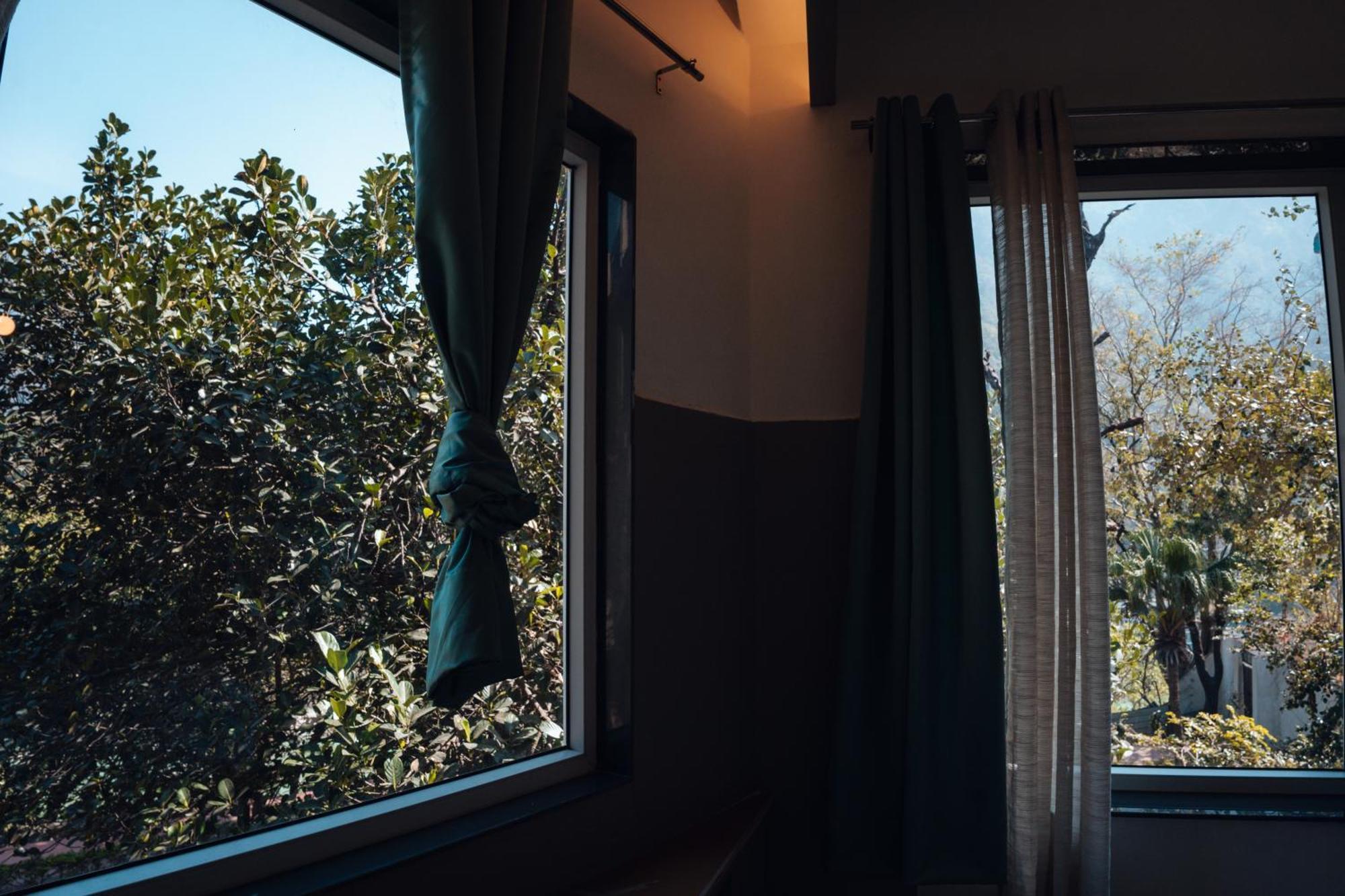 Art Bliss Hostel Rishīkesh 外观 照片
